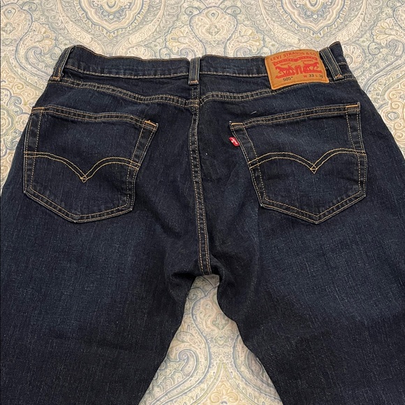 Levi's Men's Deep Indigo Straight Jeans - Picture 3 of 3